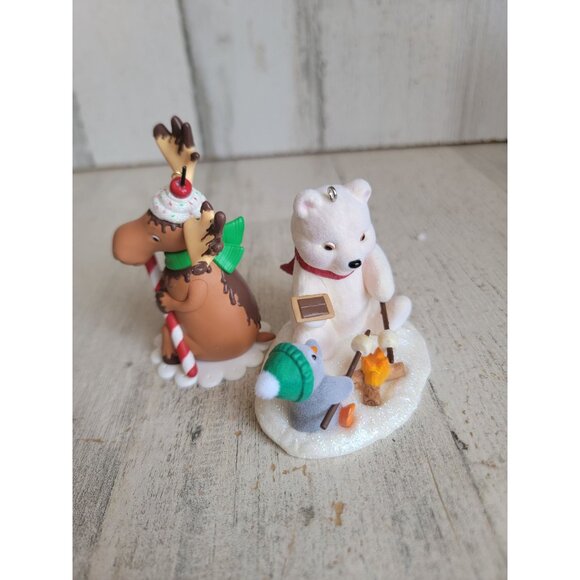 Hallmark polar bear pals s'mores moose Sunday candy ornament Xmas set - Picture 4 of 8